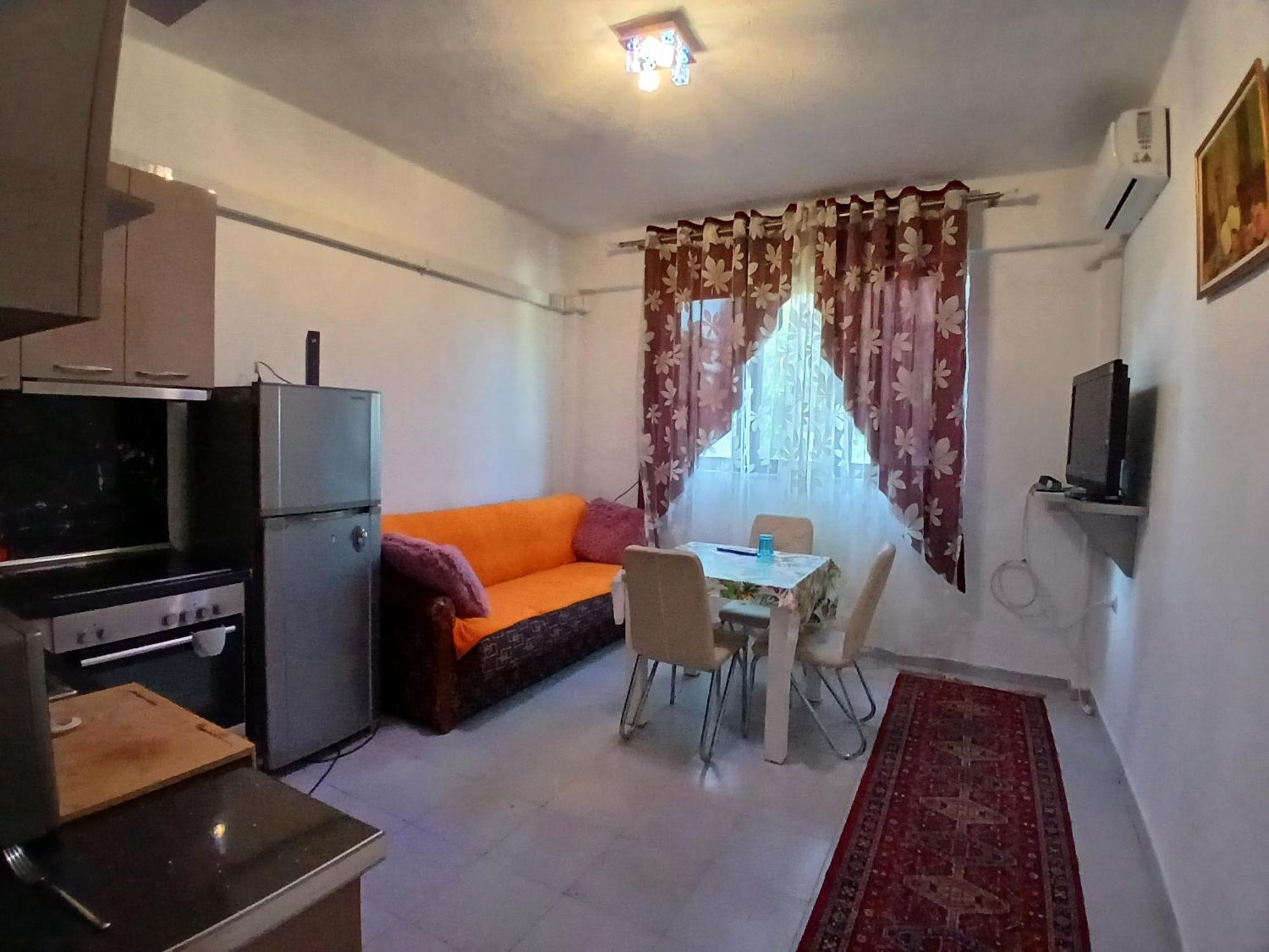 Friendship Dorms Albergue